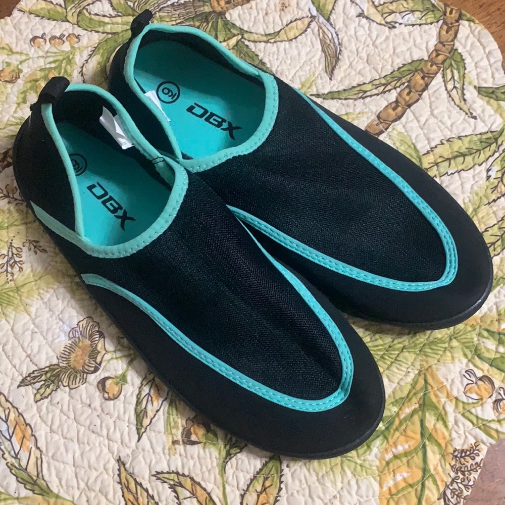 Women's Water Shoes 9 - Women Color: Black with Turquoise Accents